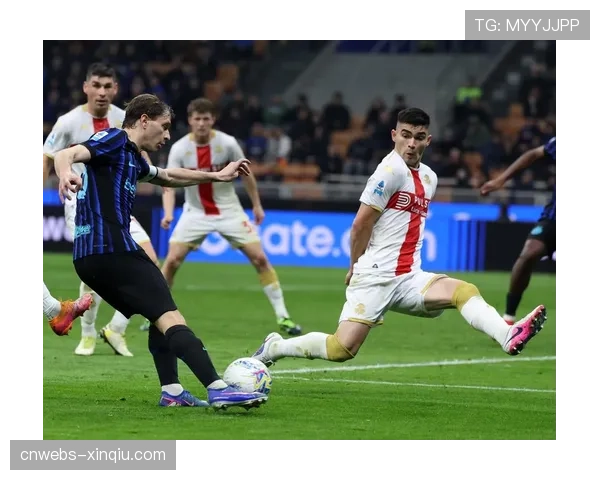 实时:国际米兰vsAC米兰,恰尔汗奥卢点射破门,国米半场1-0领先 实时:国际米兰vsAC米兰,恰尔汗奥卢点射破门,国米半场1-0领先